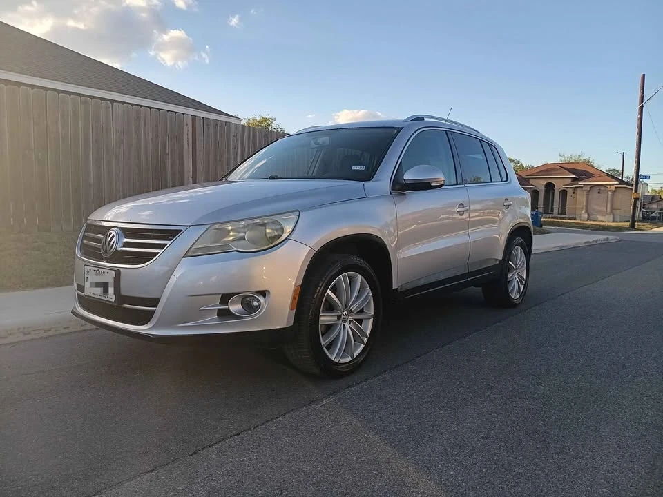 2010 Volkswagen Tiguan - Image 6 of 14
