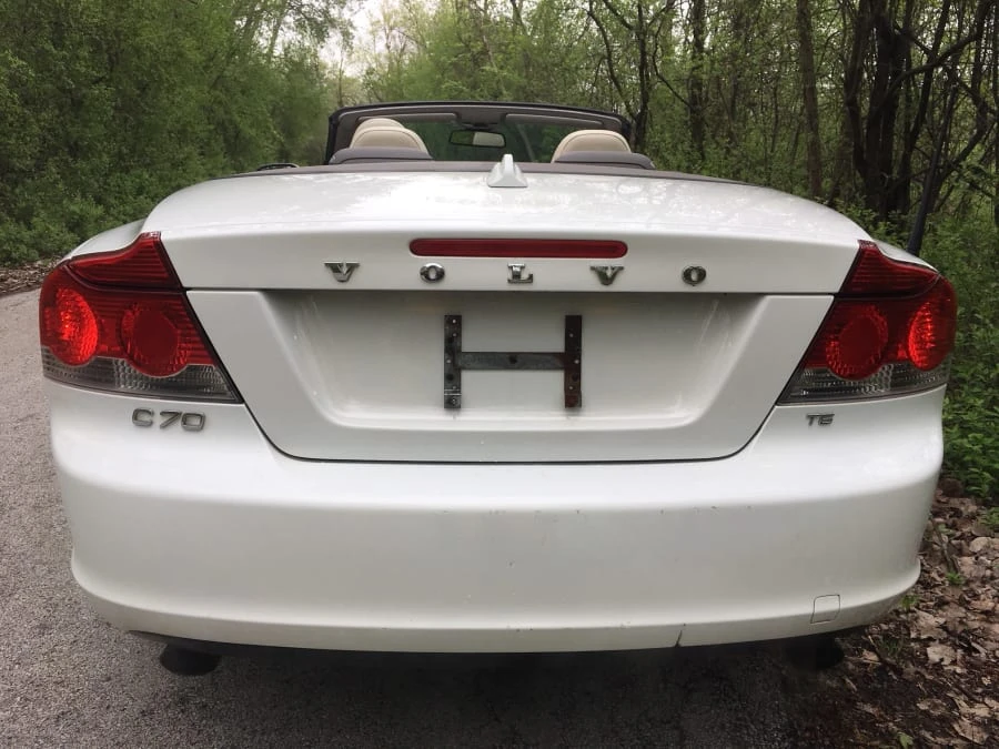 2010 Volvo C70 2nd Gen - Image 8 of 9