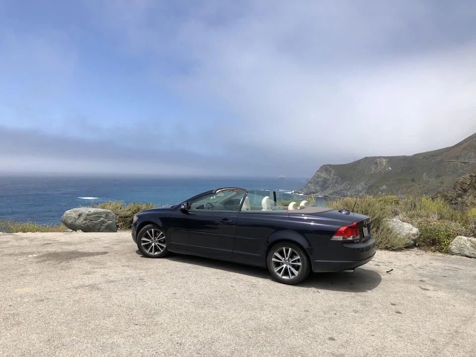 2010 Volvo C70 2nd Gen - Image 11 of 31