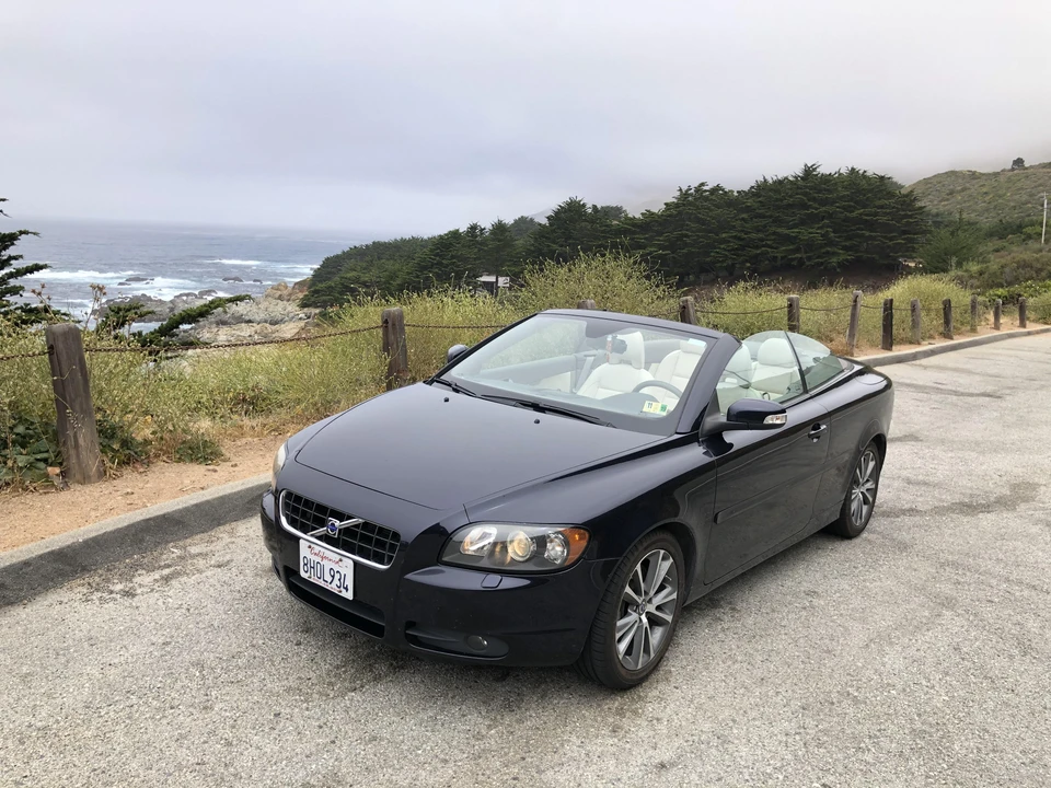 2010 Volvo C70 2nd Gen - Image 7 of 31