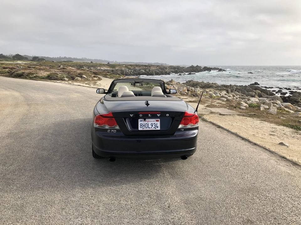 2010 Volvo C70 2nd Gen - Image 16 of 31