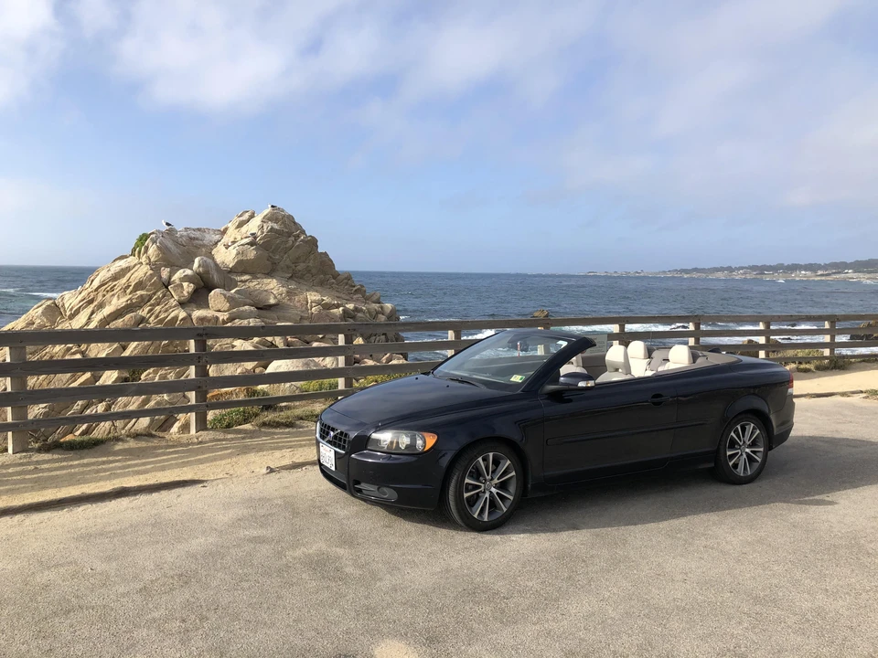 2010 Volvo C70 2nd Gen - Image 9 of 31