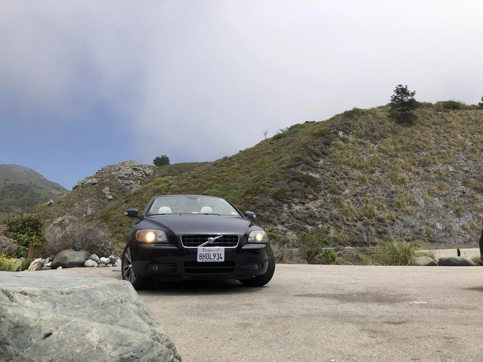 2010 Volvo C70 2nd Gen - Image 6 of 31