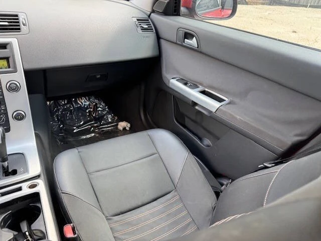 2010 Volvo S40 2nd Gen - Image 19 of 20
