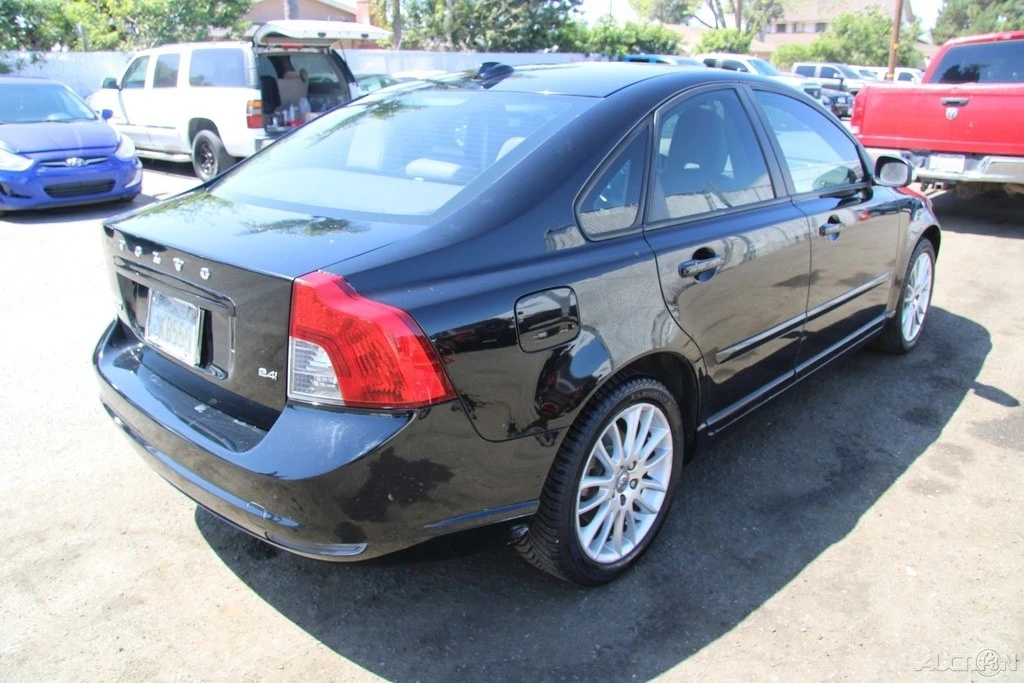 2010 Volvo S40 2nd Gen - Image 7 of 21