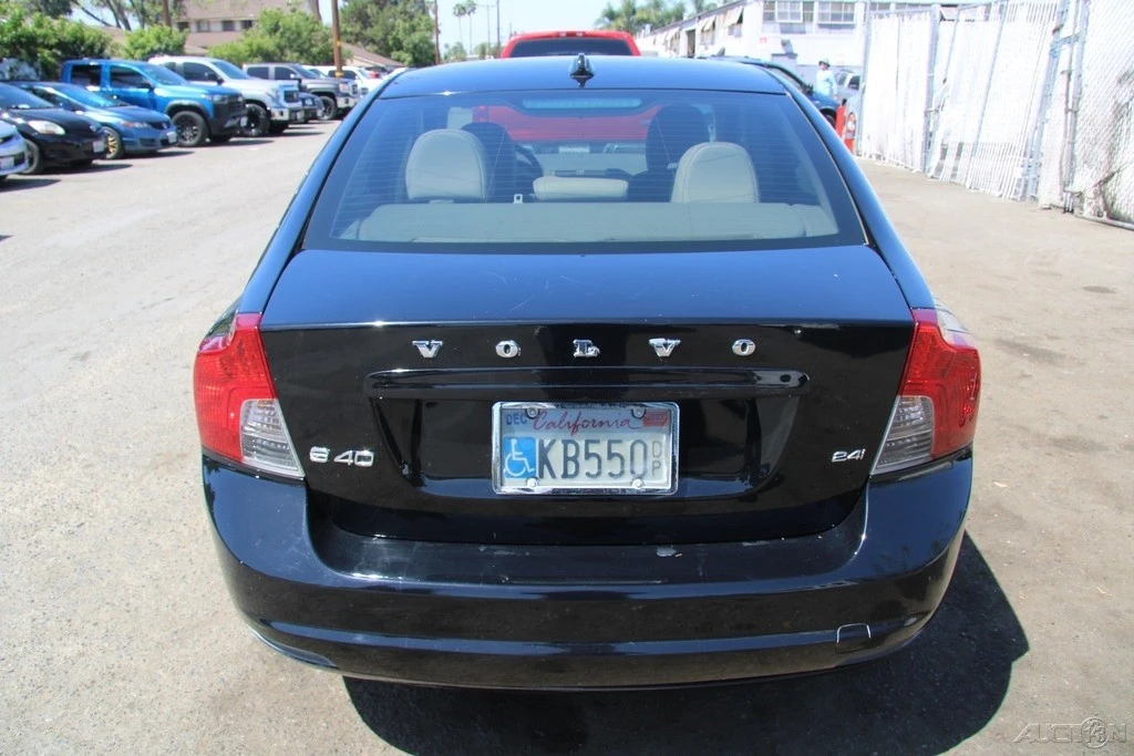 2010 Volvo S40 2nd Gen - Image 6 of 21