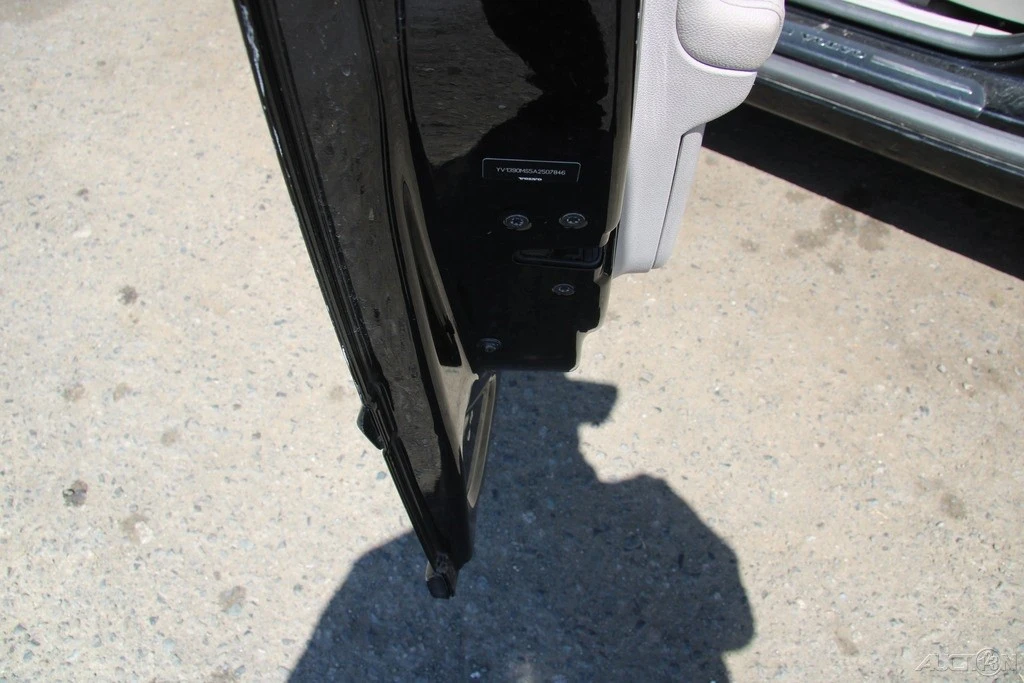 2010 Volvo S40 2nd Gen - Image 12 of 21