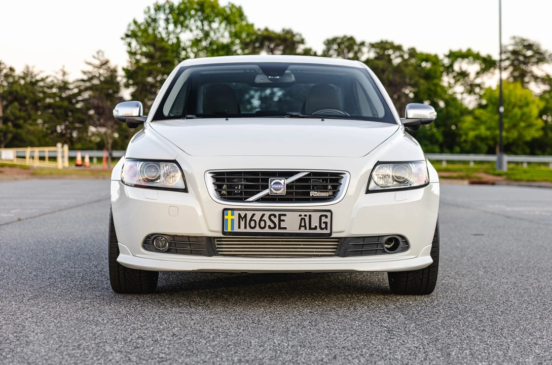 2010 Volvo S40 2nd Gen - Image 2 of 31
