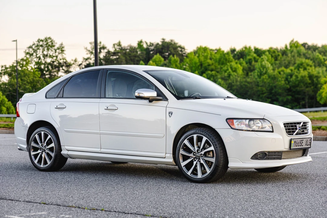 2010 Volvo S40 2nd Gen - Image 5 of 31