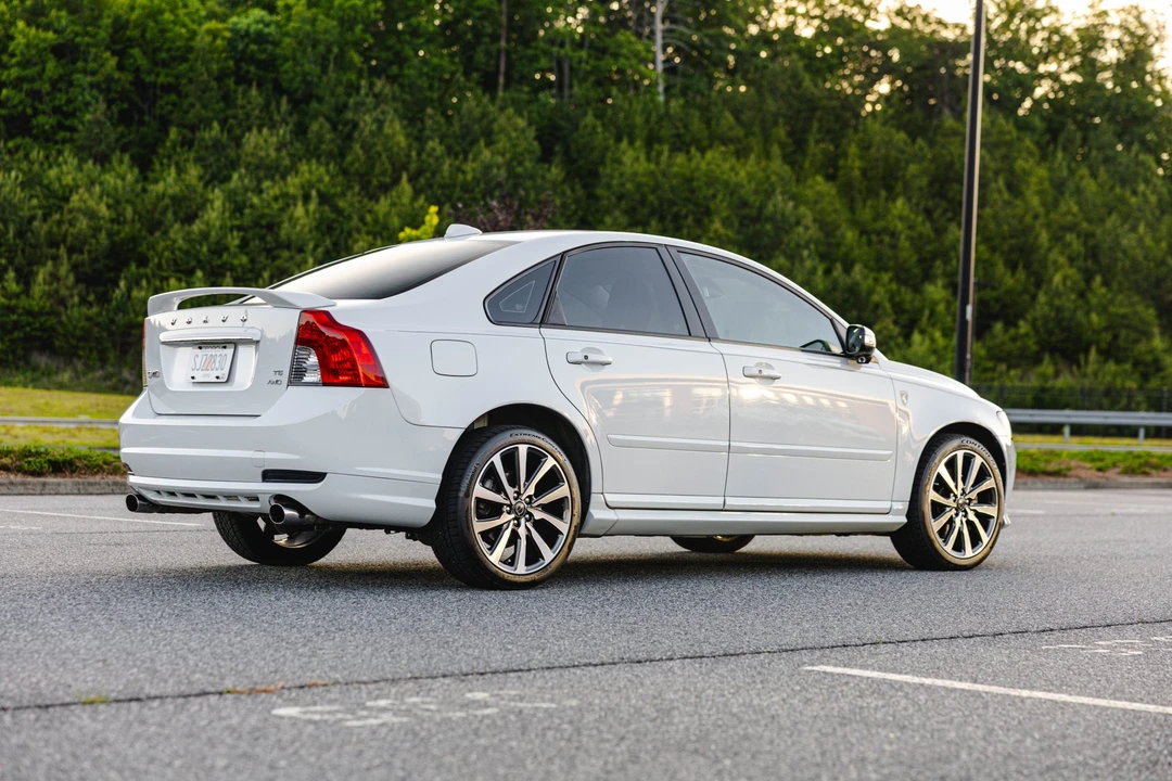 2010 Volvo S40 2nd Gen - Image 9 of 31