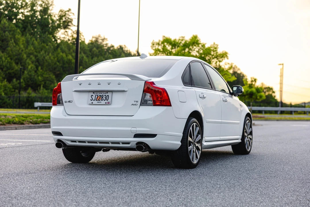 2010 Volvo S40 2nd Gen - Image 11 of 31