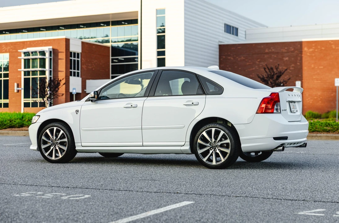 2010 Volvo S40 2nd Gen - Image 21 of 31