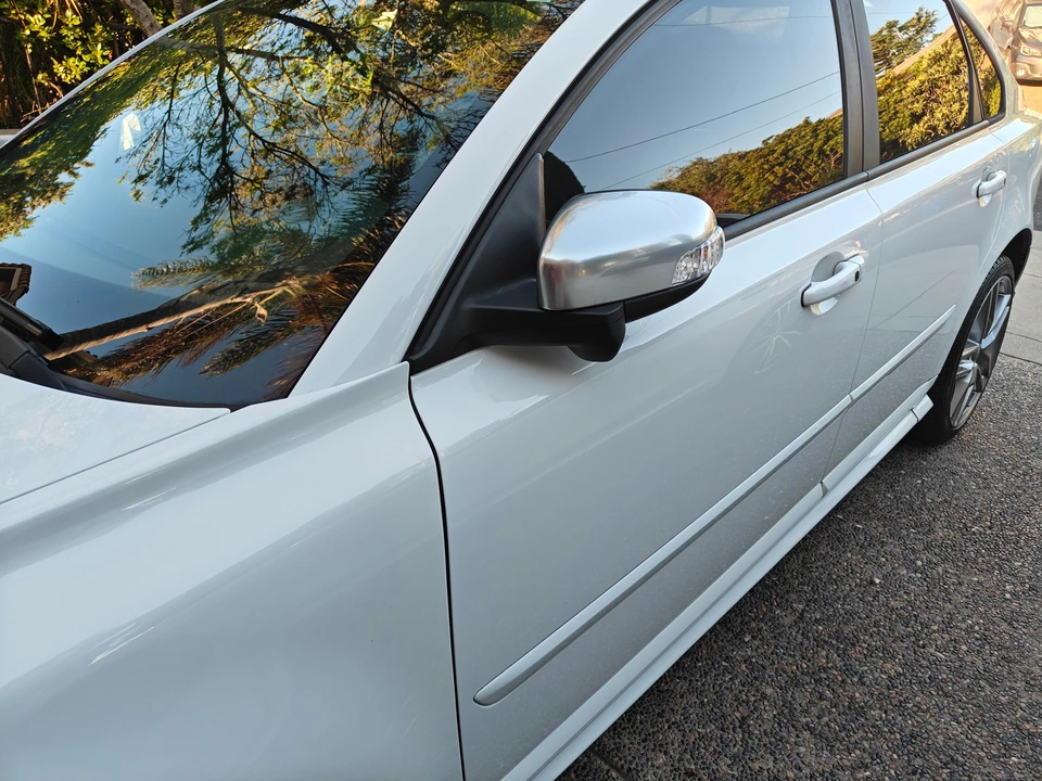 2010 Volvo S40 2nd Gen - Image 19 of 31