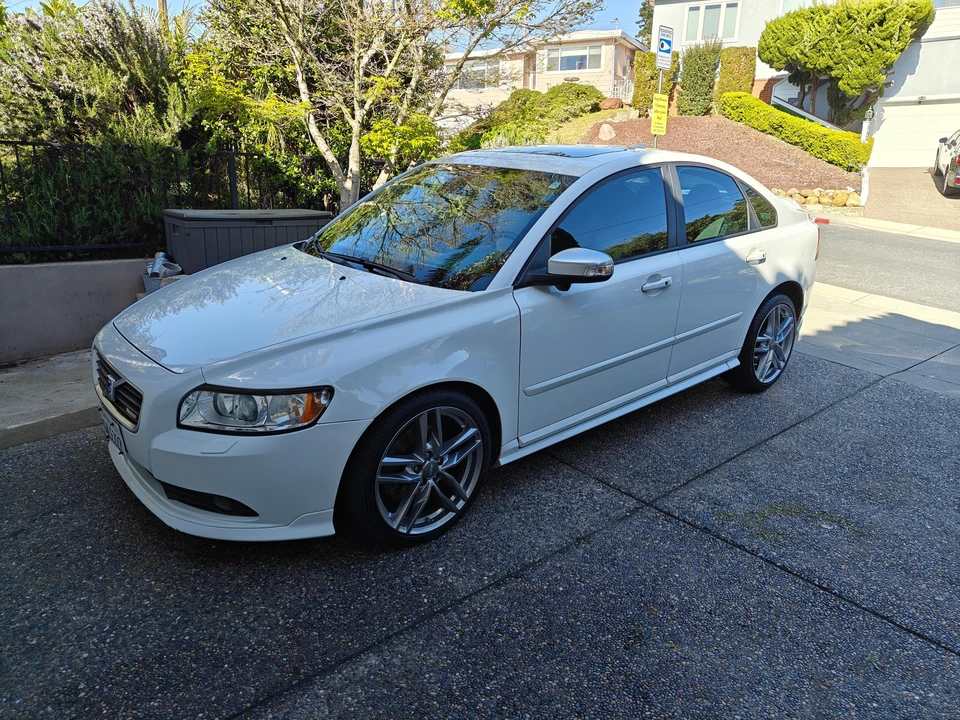 2010 Volvo S40 2nd Gen - Image 7 of 31