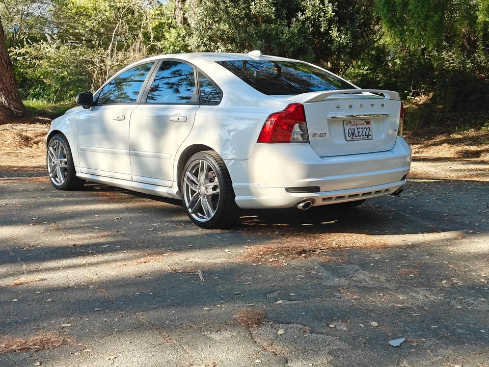 2010 Volvo S40 2nd Gen - Image 10 of 31