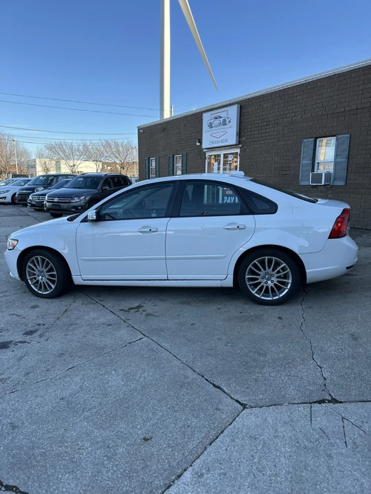 2010 Volvo S40 2nd Gen - Image 6 of 6