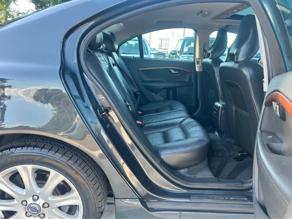 2010 Volvo S80 2nd Gen - Image 10 of 20