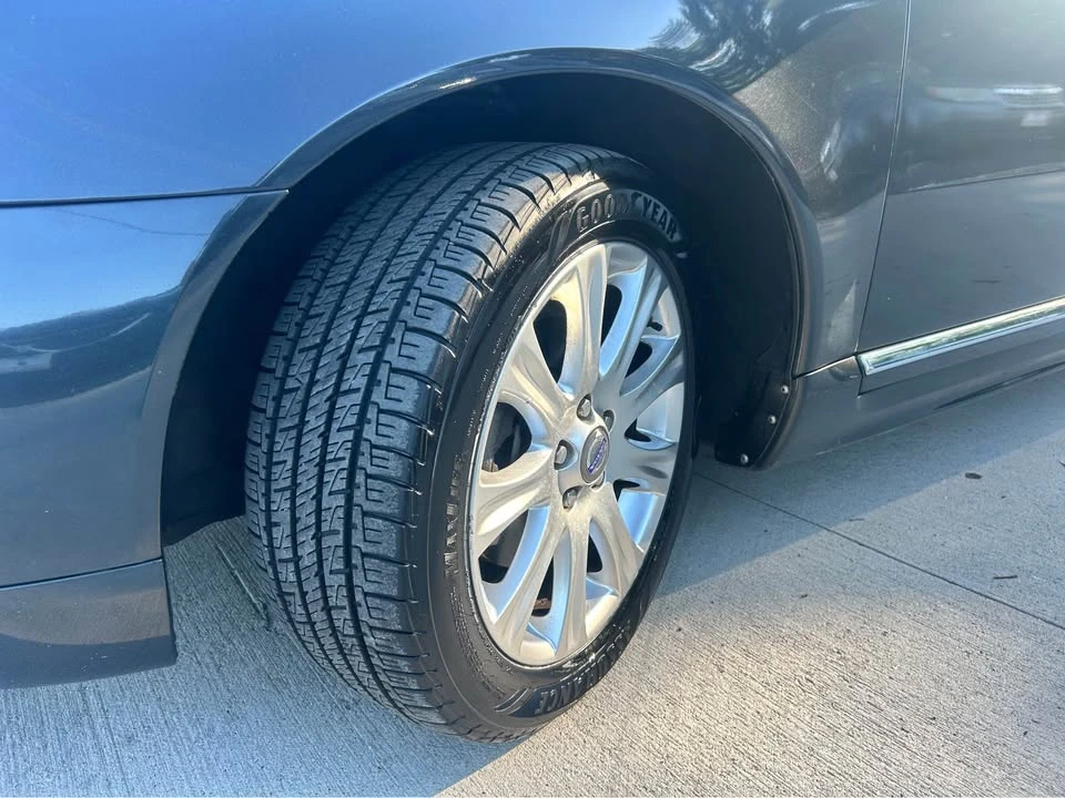 2010 Volvo S80 2nd Gen - Image 14 of 20