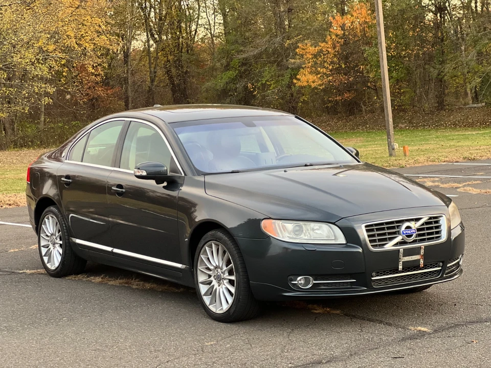 2010 Volvo S80 2nd Gen - Image 10 of 21