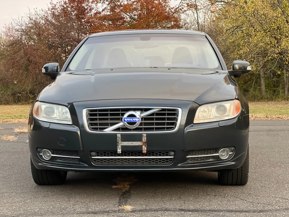2010 Volvo S80 2nd Gen - Image 2 of 21