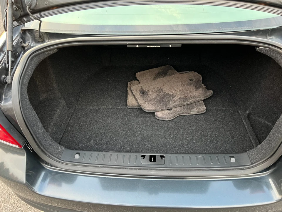 2010 Volvo S80 2nd Gen - Image 6 of 21