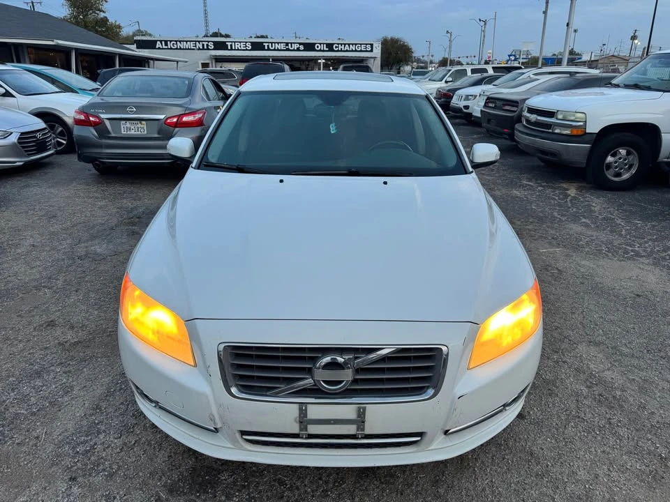 2010 Volvo S80 2nd Gen - Image 5 of 16