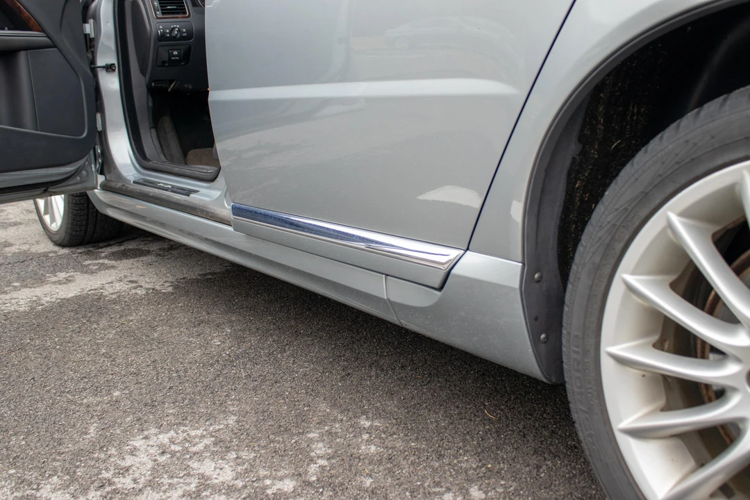 2010 Volvo S80 2nd Gen - Image 14 of 31