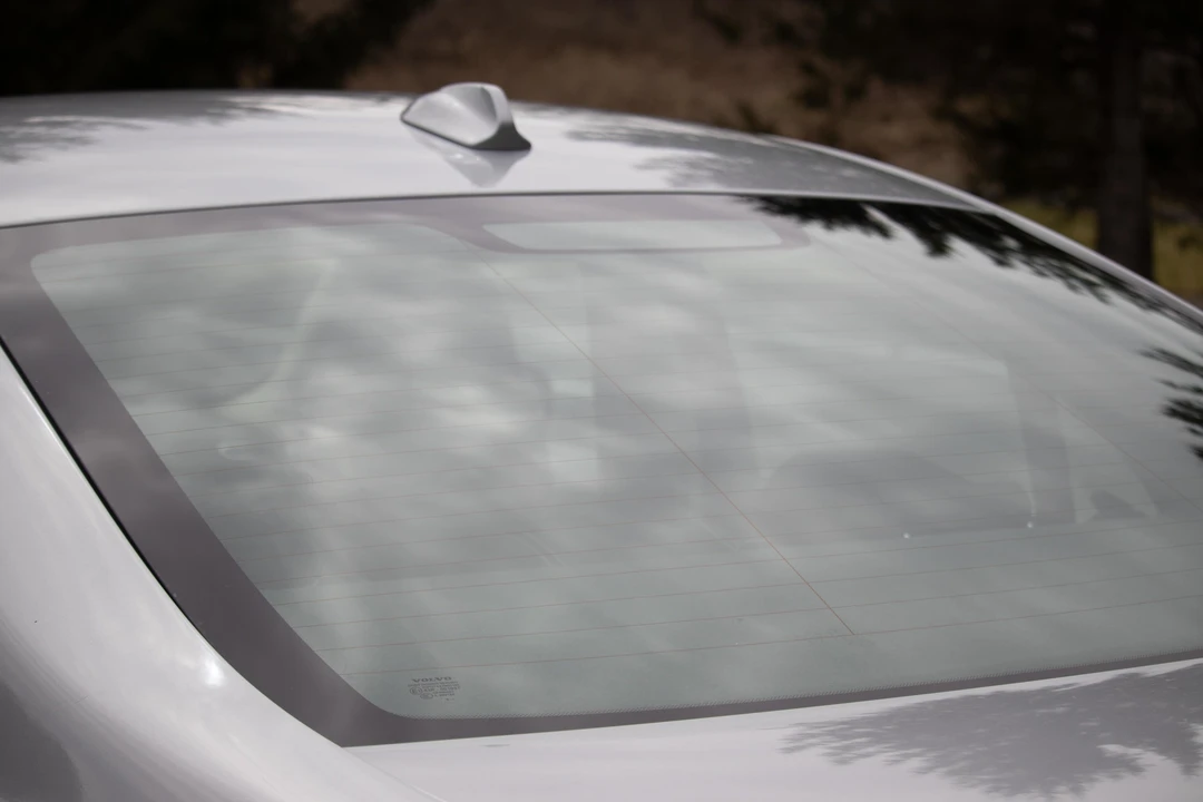 2010 Volvo S80 2nd Gen - Image 16 of 31