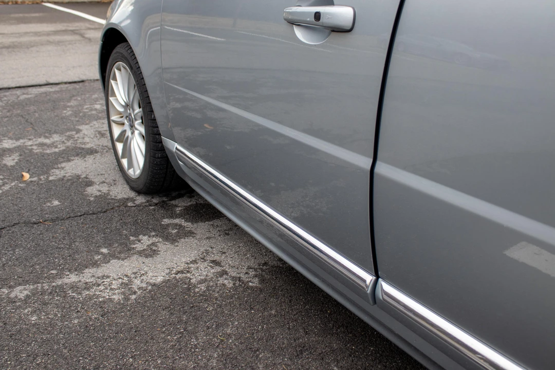 2010 Volvo S80 2nd Gen - Image 13 of 31
