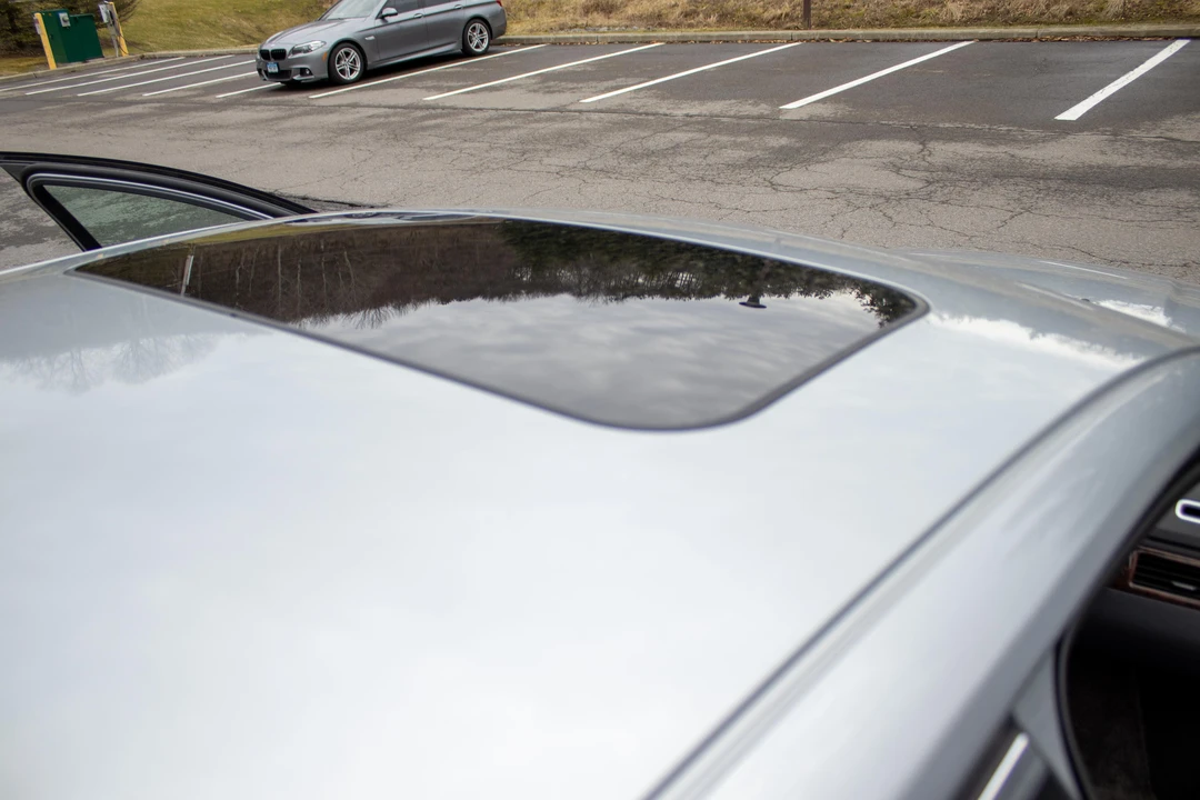 2010 Volvo S80 2nd Gen - Image 22 of 31