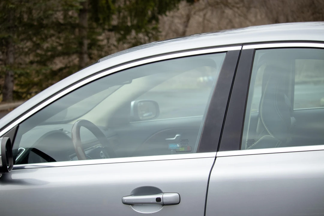 2010 Volvo S80 2nd Gen - Image 12 of 31