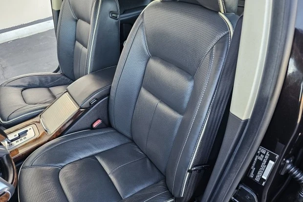 2010 Volvo S80 2nd Gen - Image 4 of 9