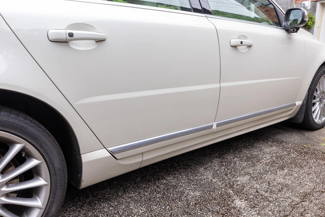 2010 Volvo S80 2nd Gen - Image 24 of 31