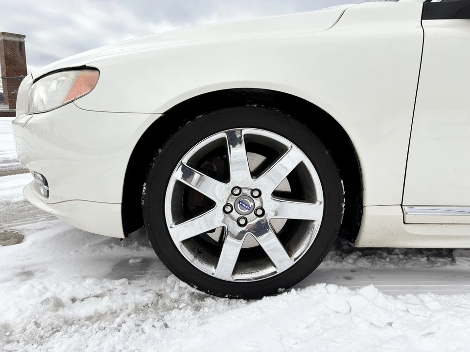 2010 Volvo S80 2nd Gen - Image 29 of 31