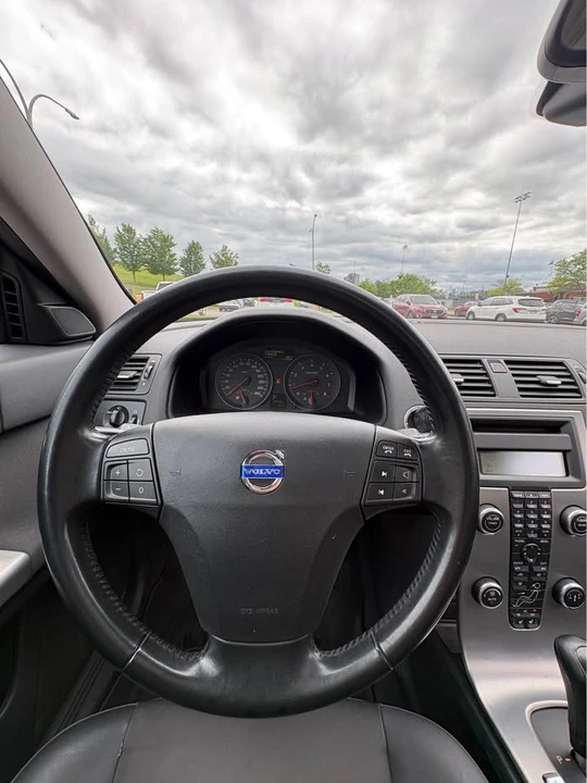 2010 Volvo V50 - Image 15 of 18
