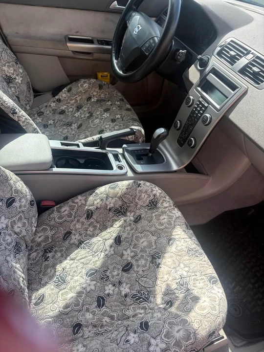 2010 Volvo V50 - Image 12 of 12