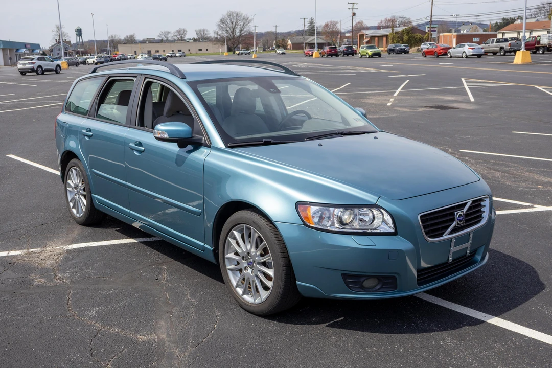 2010 Volvo V50 - Image 18 of 31