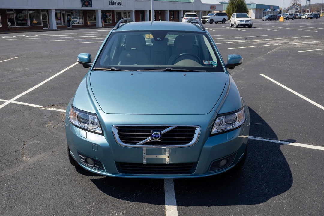 2010 Volvo V50 - Image 6 of 31