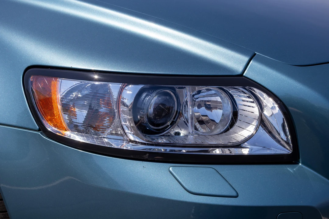 2010 Volvo V50 - Image 27 of 31