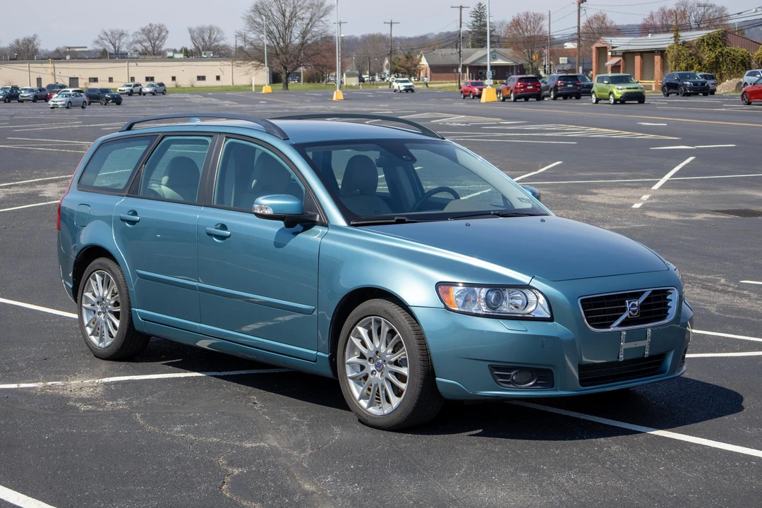 2010 Volvo V50 - Image 17 of 31