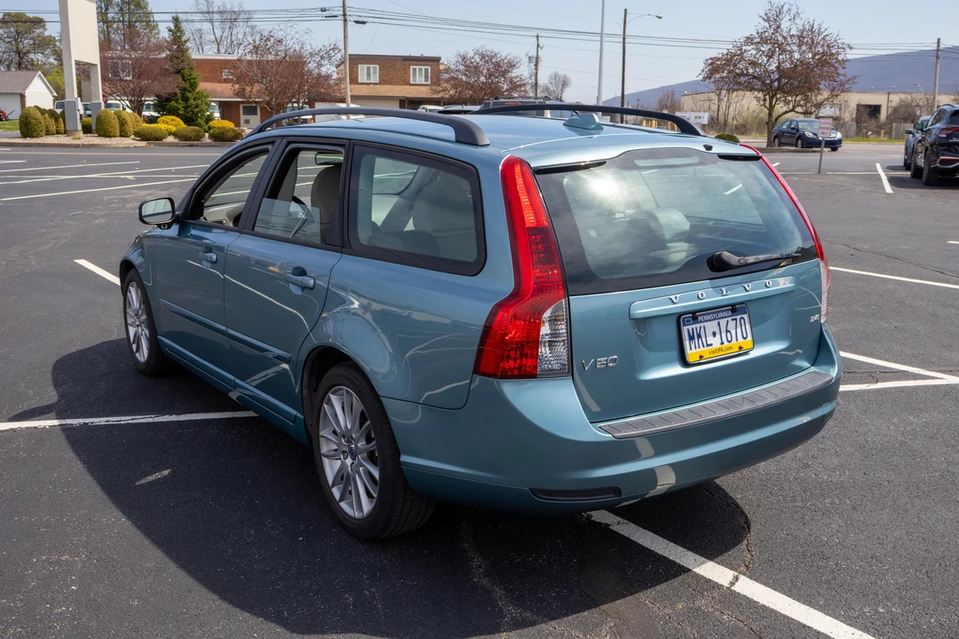 2010 Volvo V50 - Image 12 of 31