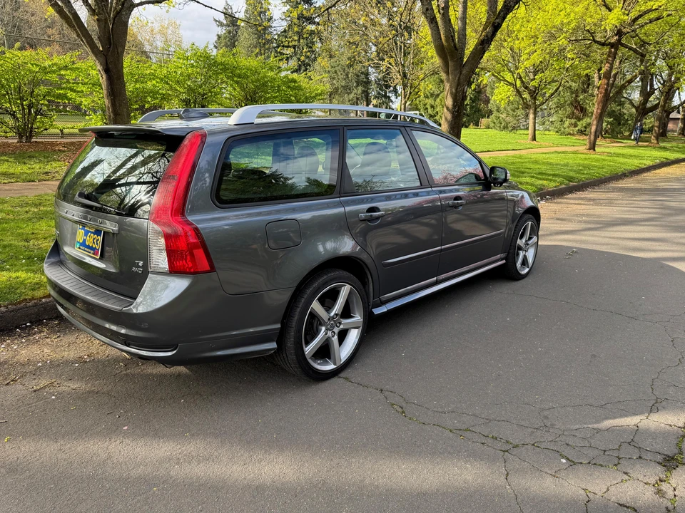 2010 Volvo V50 - Image 12 of 31