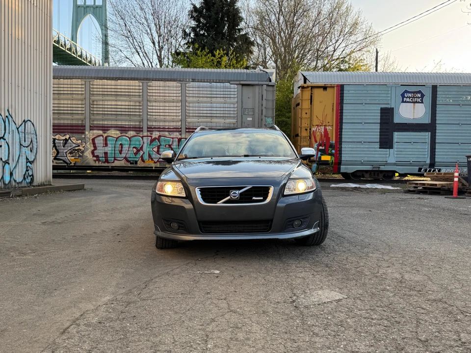 2010 Volvo V50 - Image 6 of 31