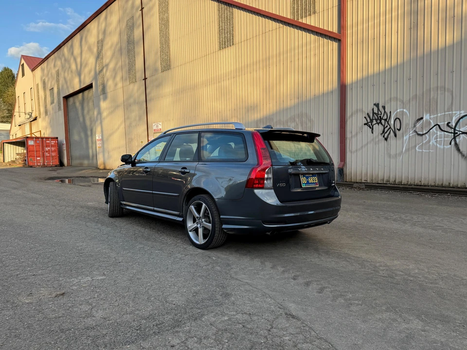 2010 Volvo V50 - Image 11 of 31