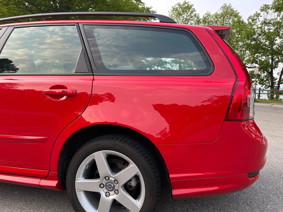 2010 Volvo V50 - Image 29 of 31