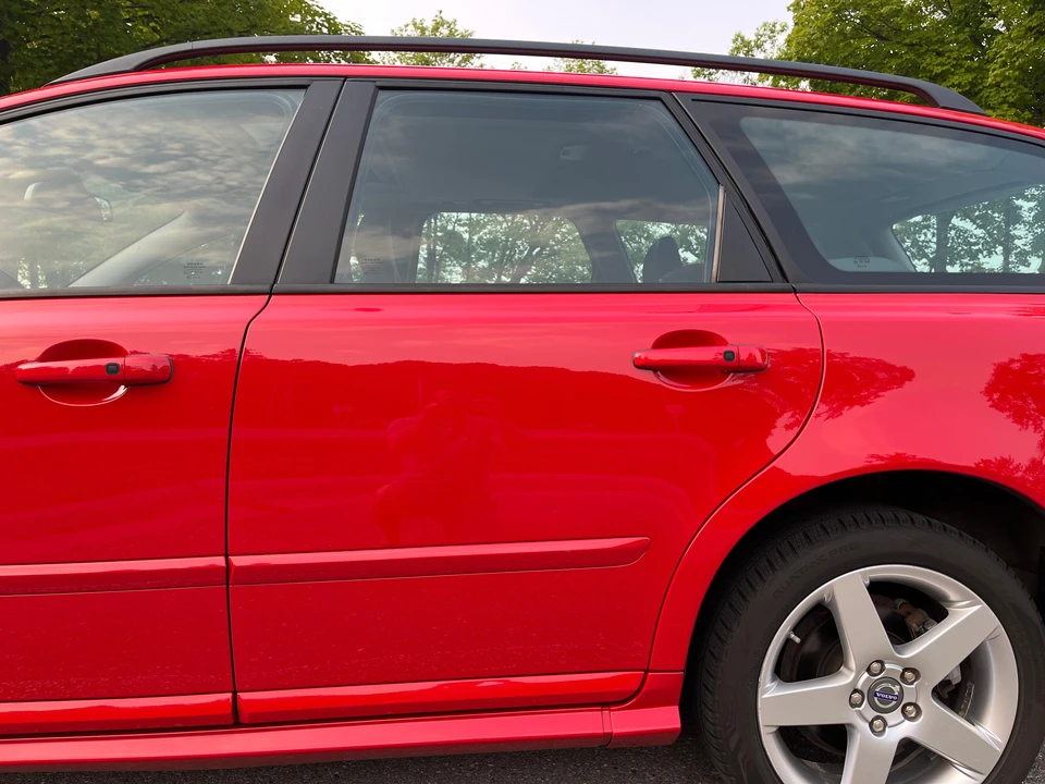 2010 Volvo V50 - Image 24 of 31