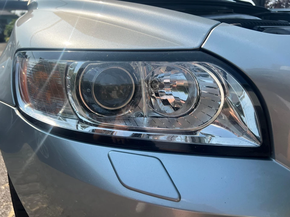 2010 Volvo V50 - Image 15 of 31