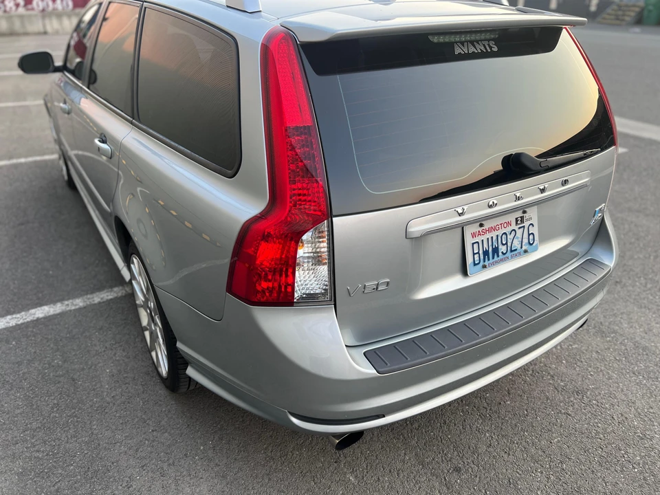 2010 Volvo V50 - Image 28 of 31