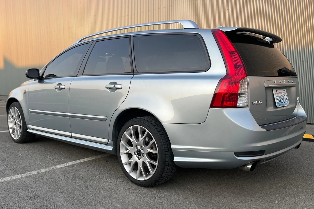 2010 Volvo V50 - Image 4 of 31