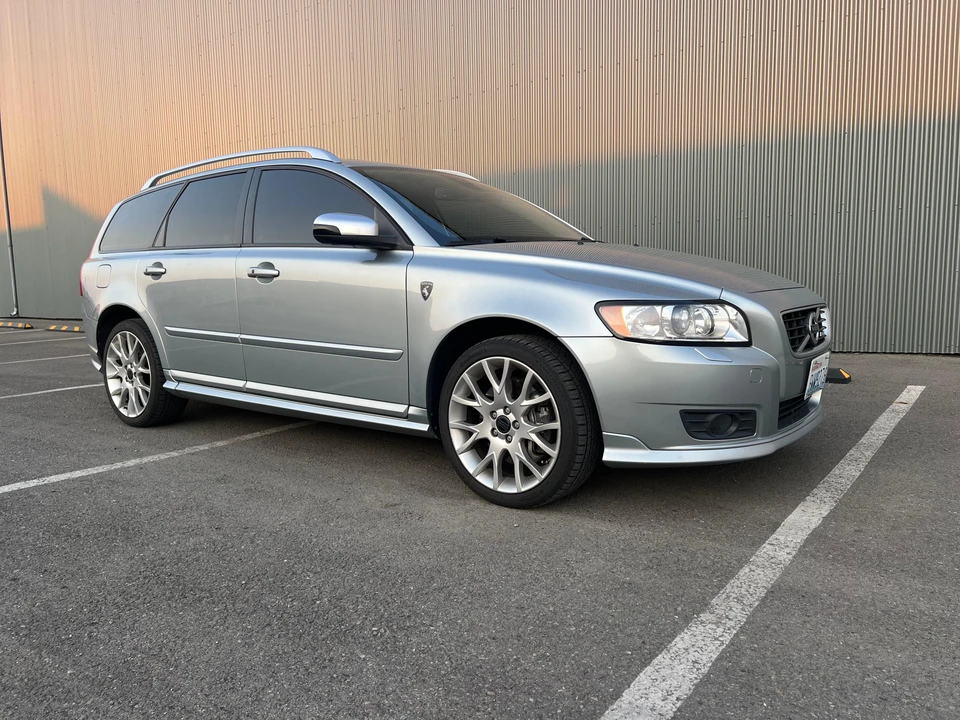 2010 Volvo V50 - Image 13 of 31